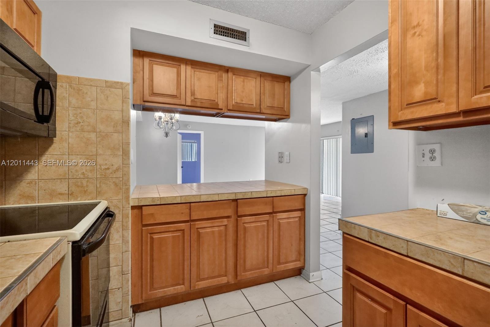 CARMEL LAKES CONDO NO 8 - Residential