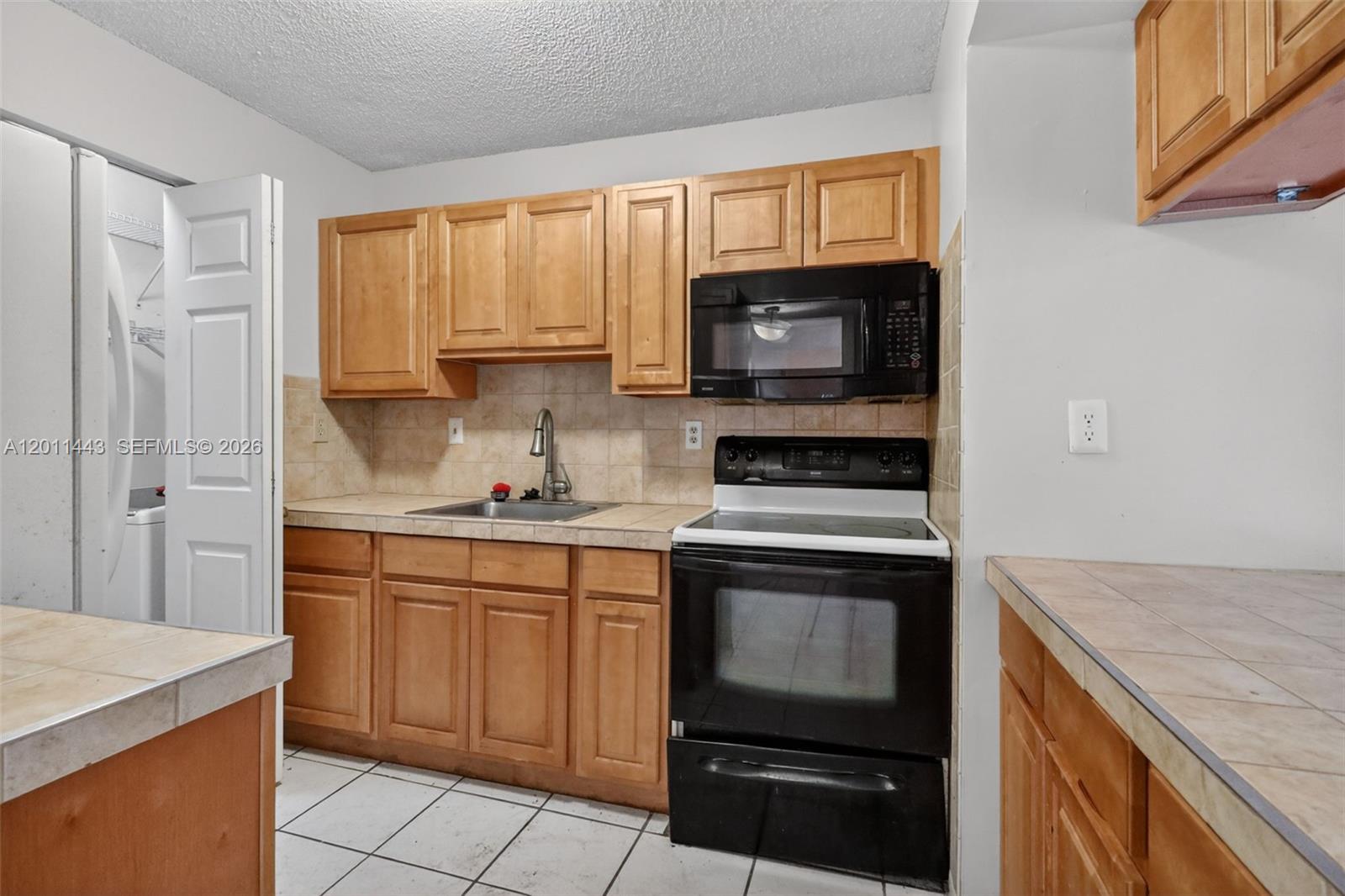 CARMEL LAKES CONDO NO 8 - Residential