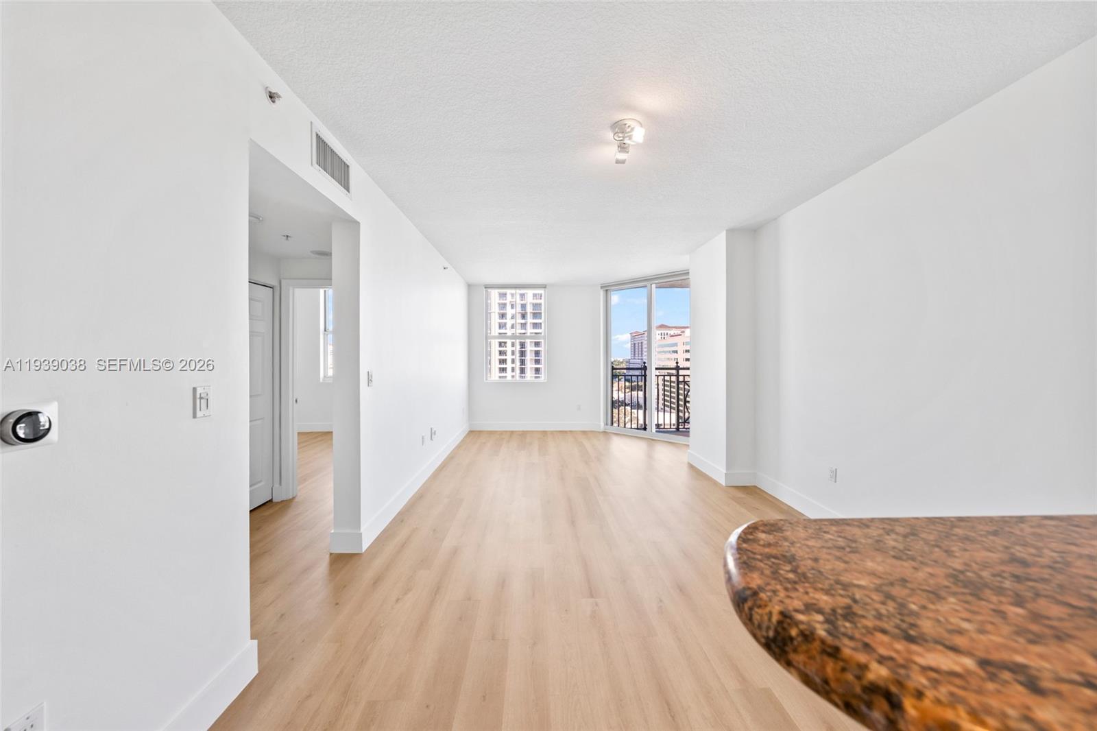 GABLES PARK TOWER - Residential