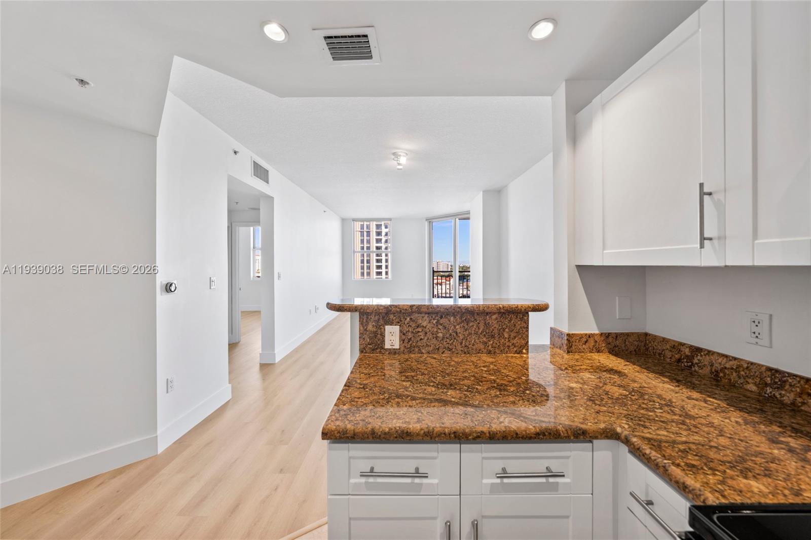 GABLES PARK TOWER - Residential