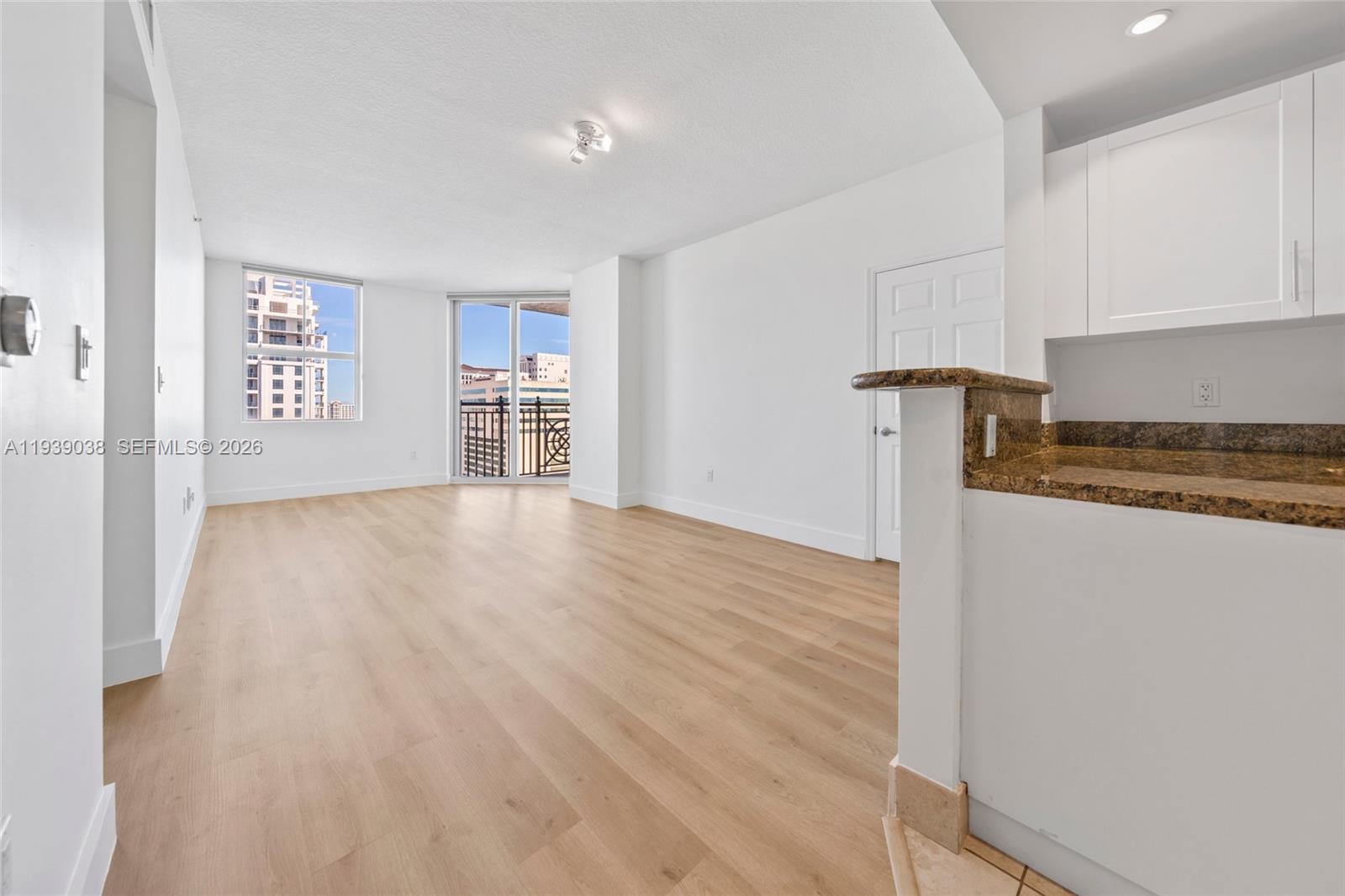 GABLES PARK TOWER - Residential