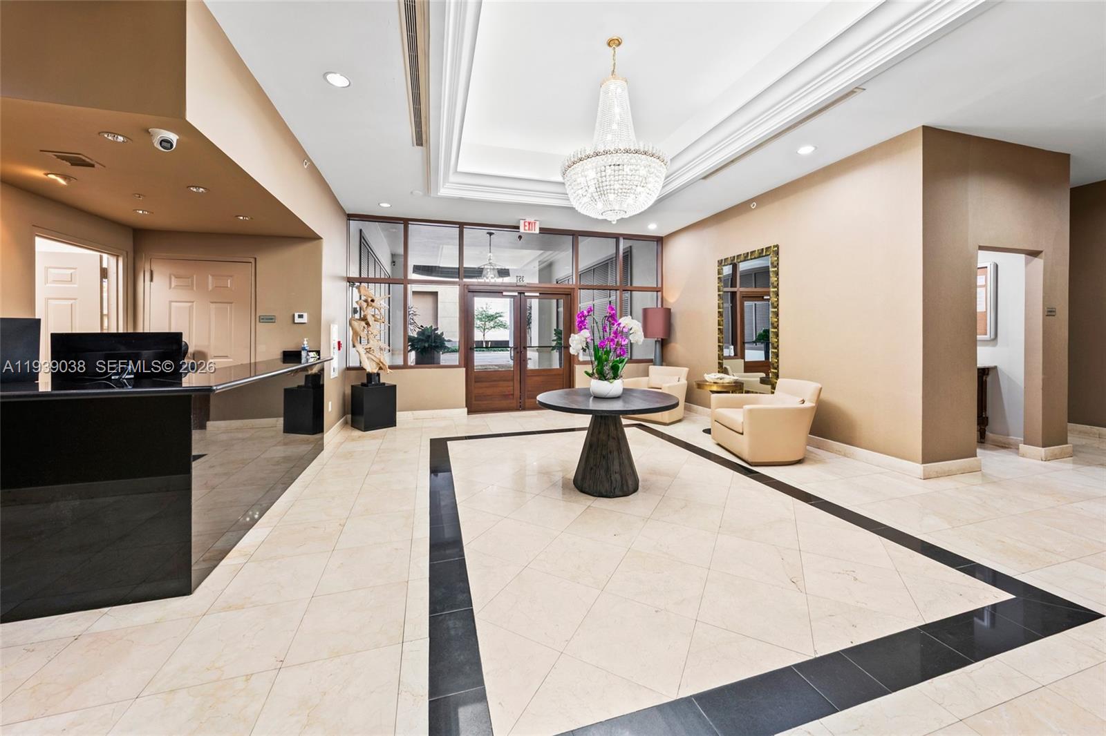 GABLES PARK TOWER - Residential