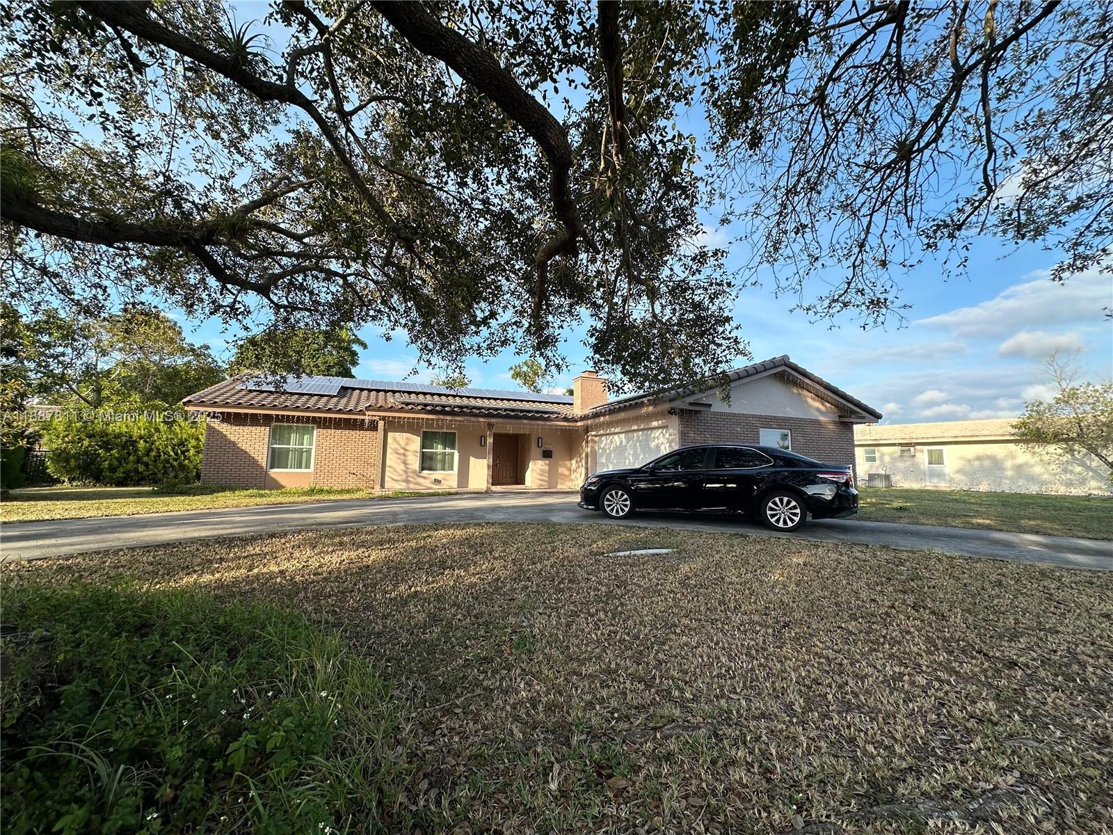 CORAL SPRINGS II - Residential