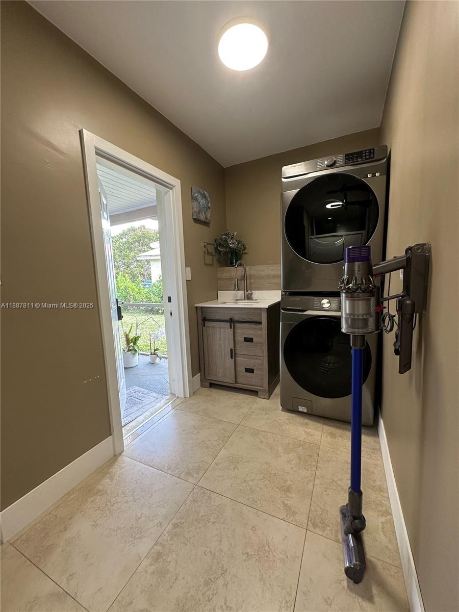 CORAL SPRINGS II - Residential