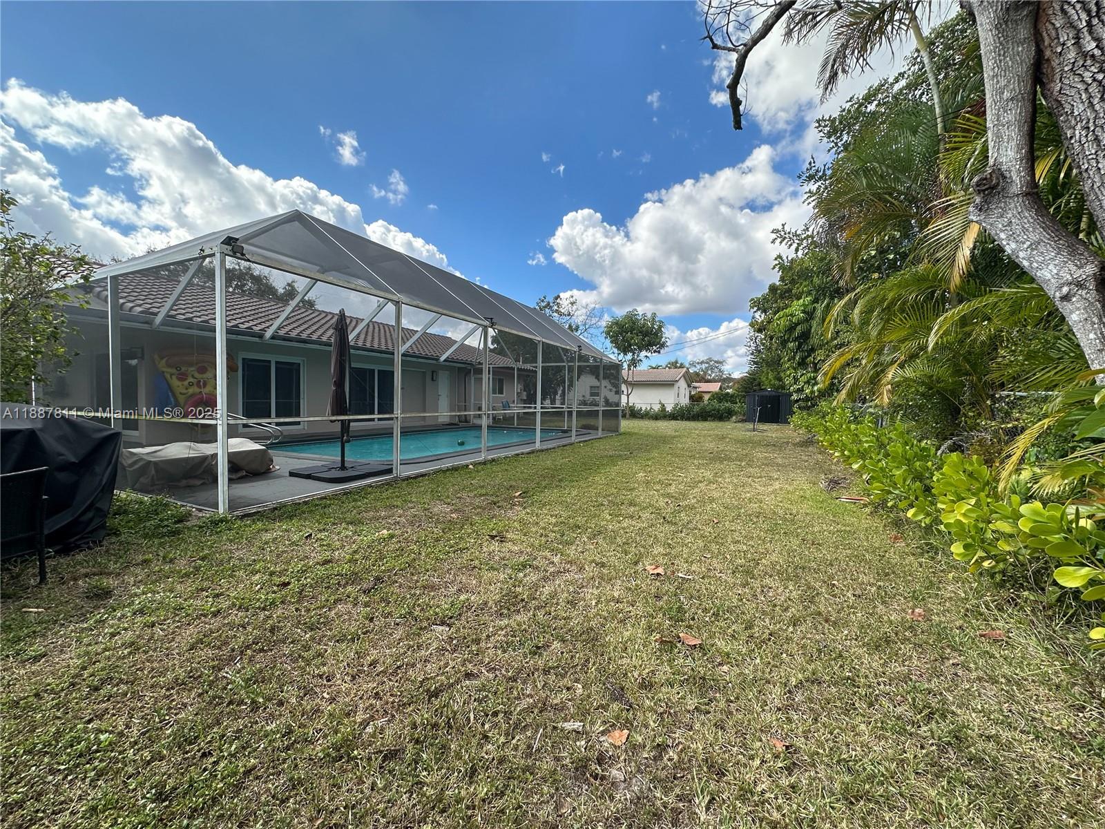 CORAL SPRINGS II - Residential