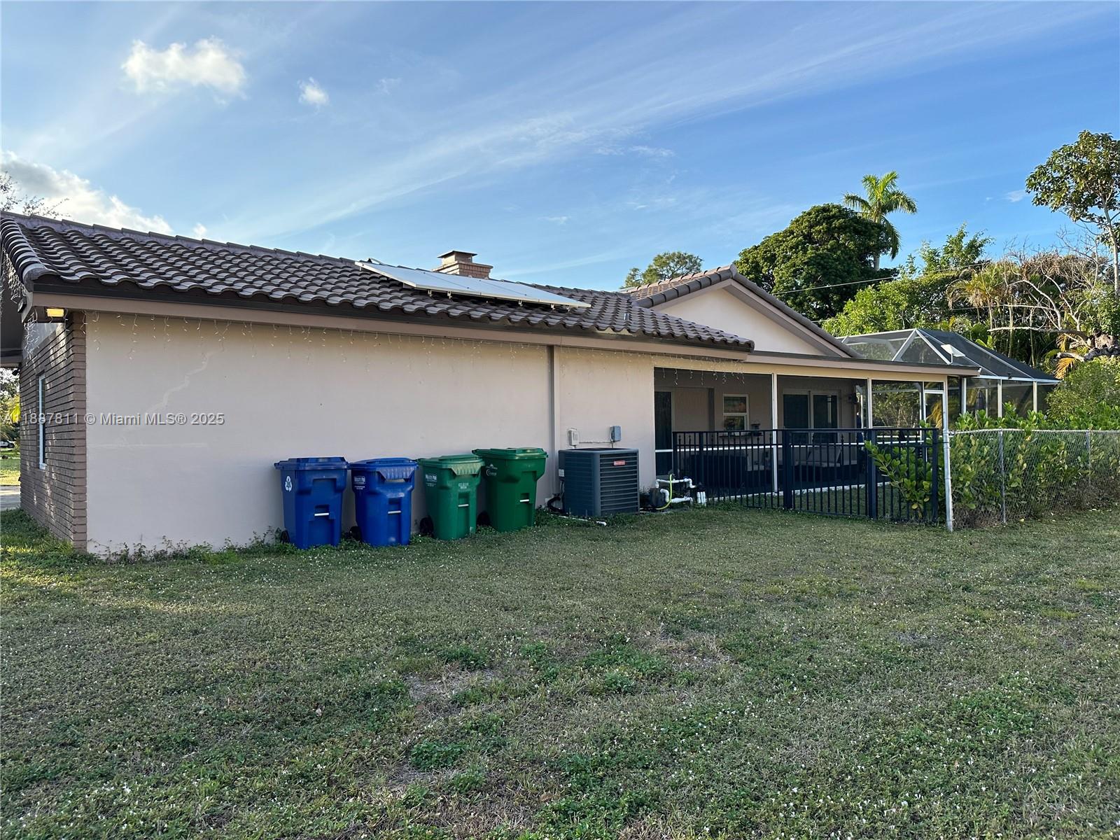 CORAL SPRINGS II - Residential