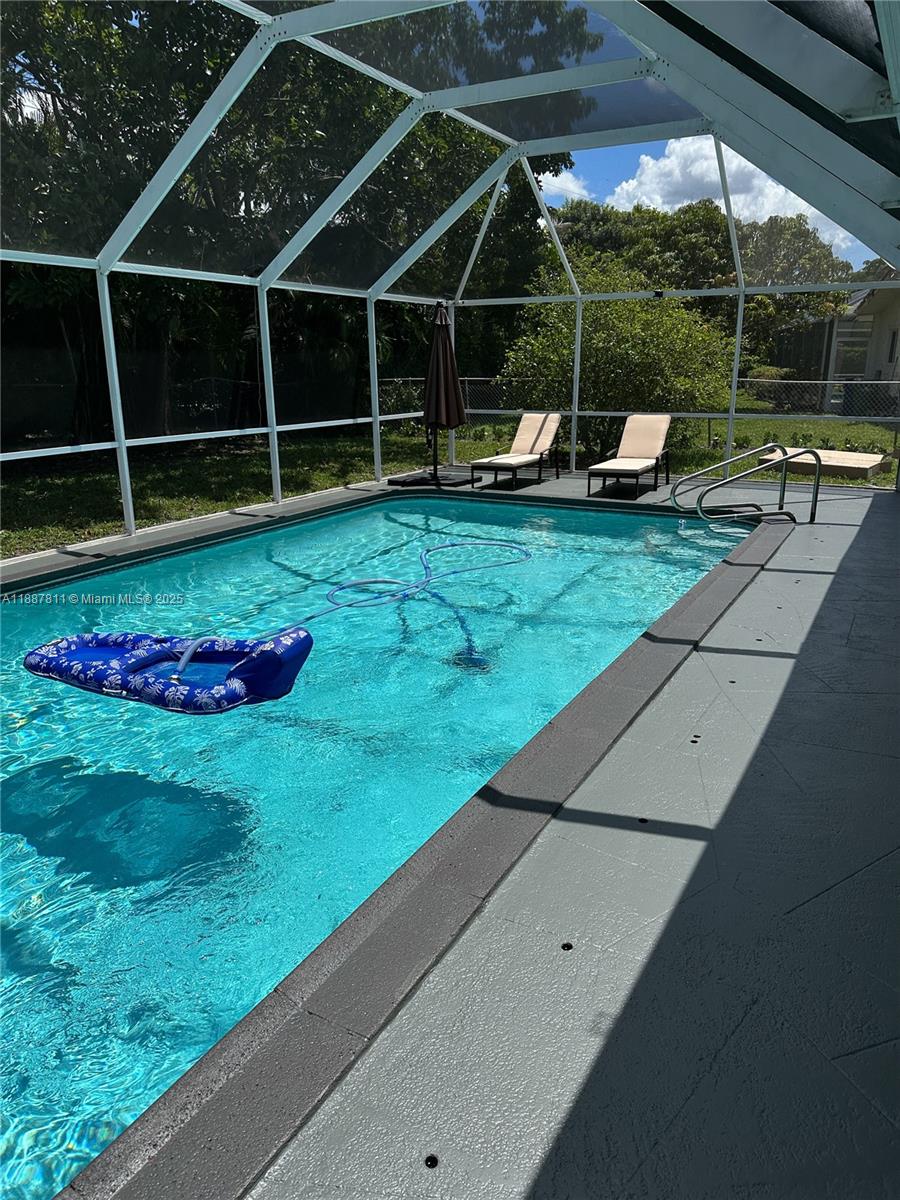 CORAL SPRINGS II - Residential