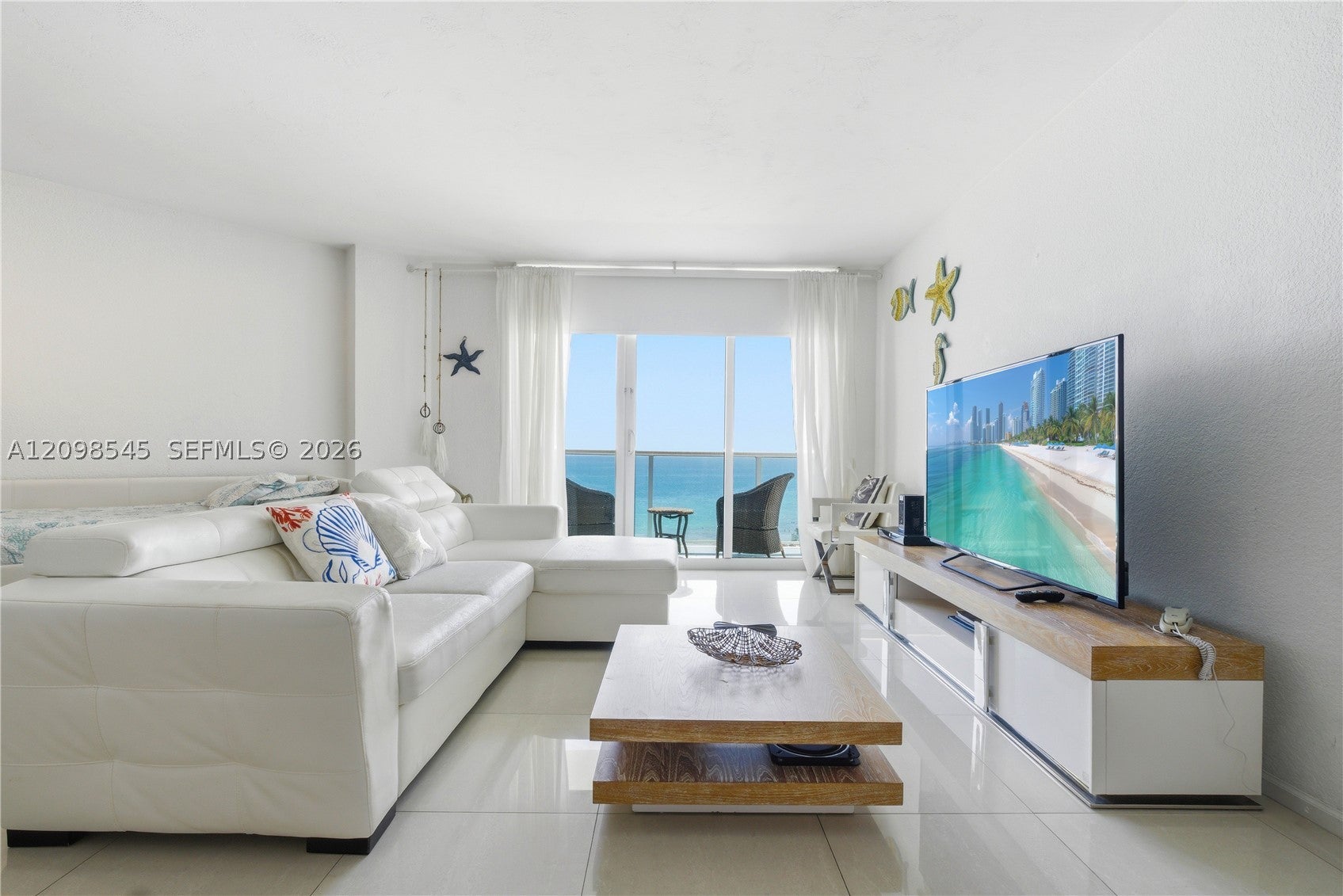 3801 S Ocean Dr 10L, Hollywood, FL, 33019/$530,000 1 3801 S Ocean Dr 10L