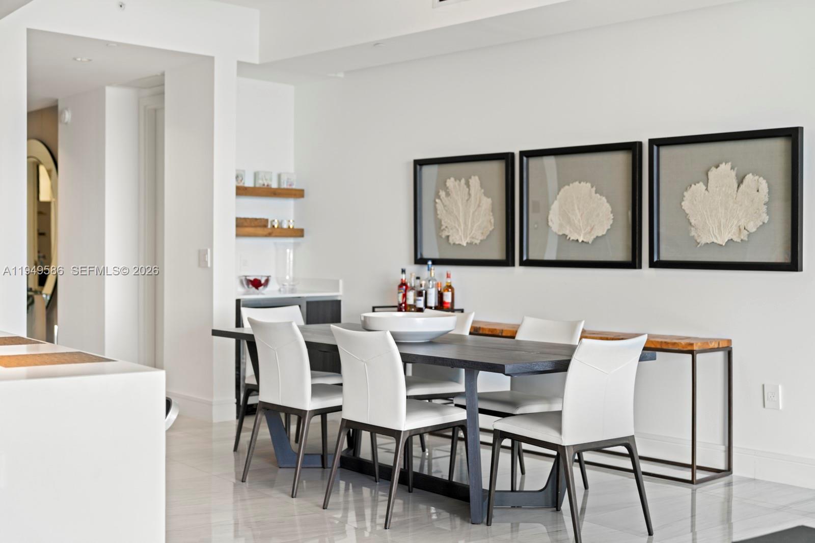 ECHO CONDO - Residential