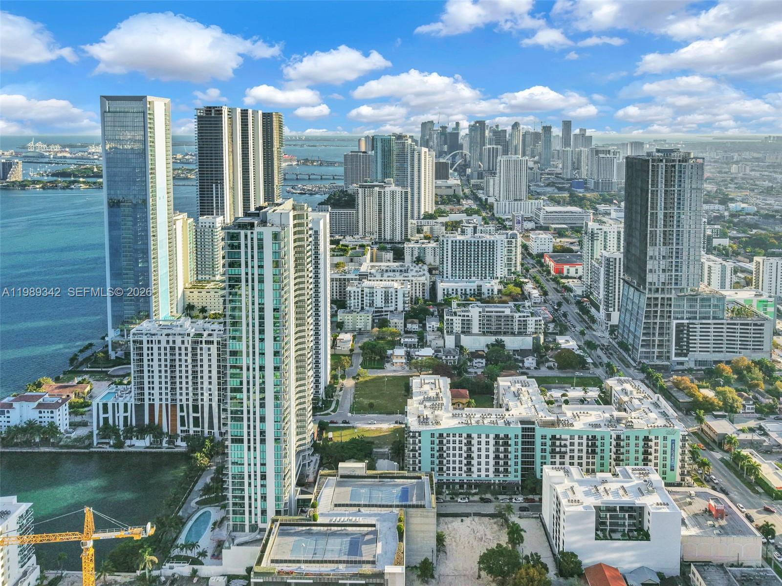 ICON BAY CONDO - Residential