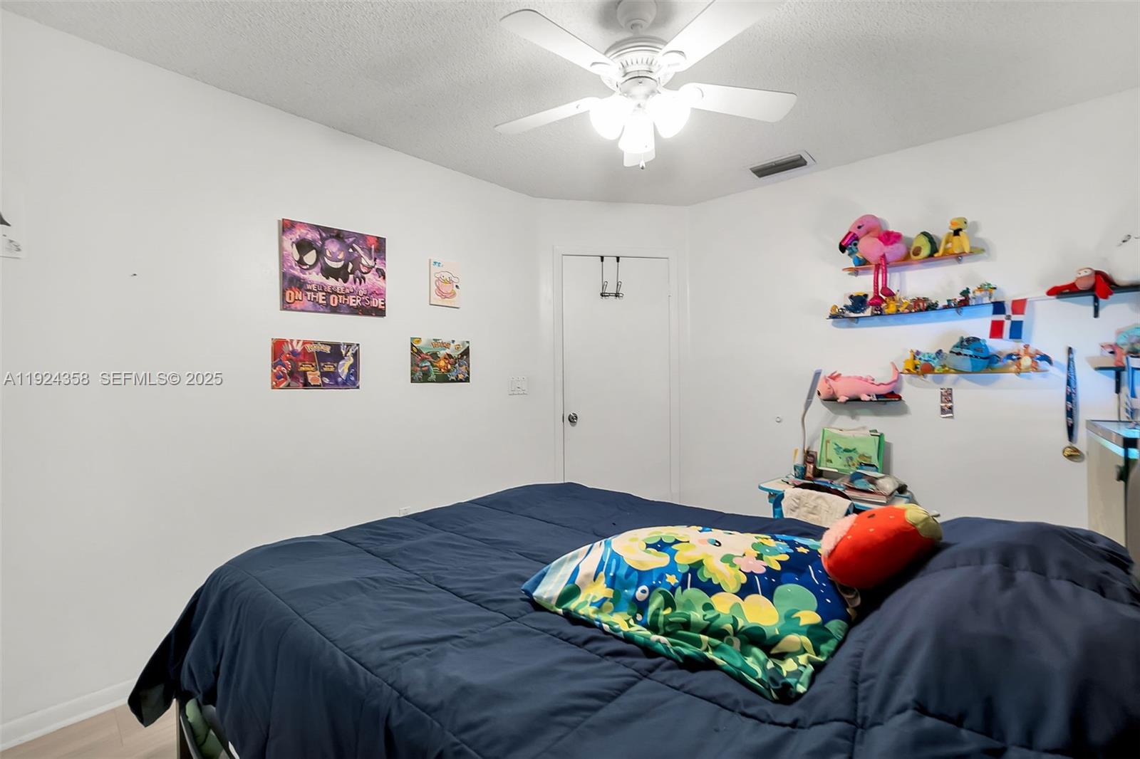 SUNRISE NOB HILL EAST - Residential