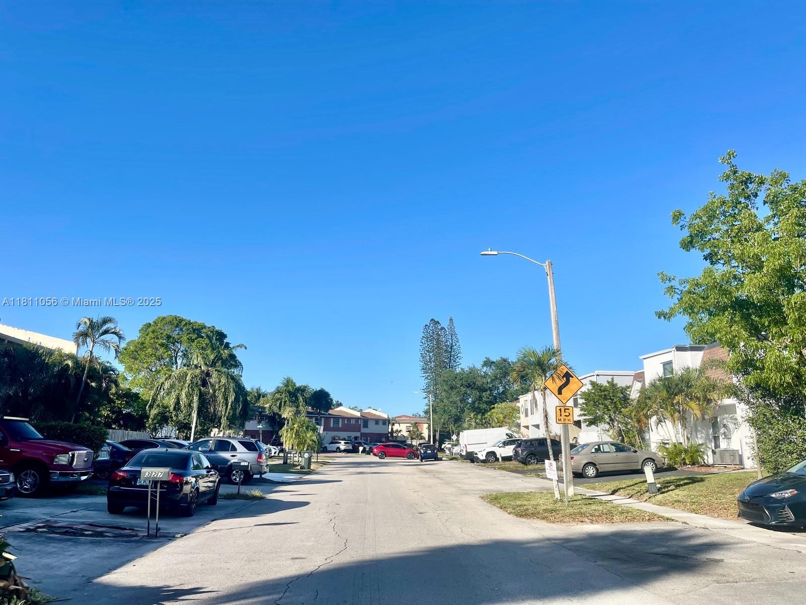 Address Not Disclosed, Coconut Creek, Broward County, Florida - 3 Bedrooms  
2 Bathrooms - 
