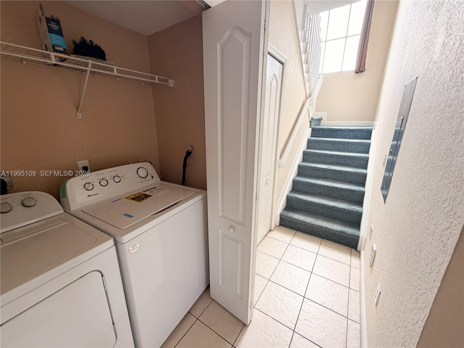 SHOMA COURTYARDS II AT RO - Residential