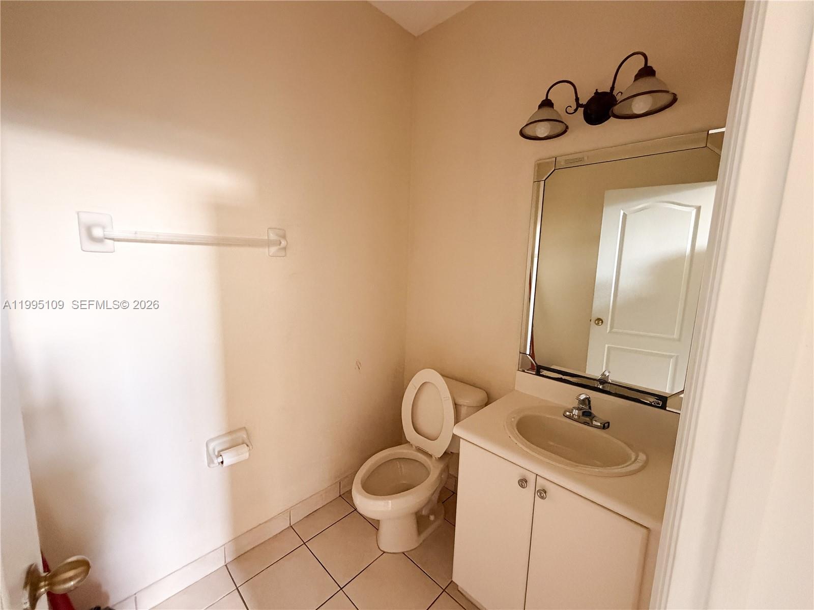 SHOMA COURTYARDS II AT RO - Residential