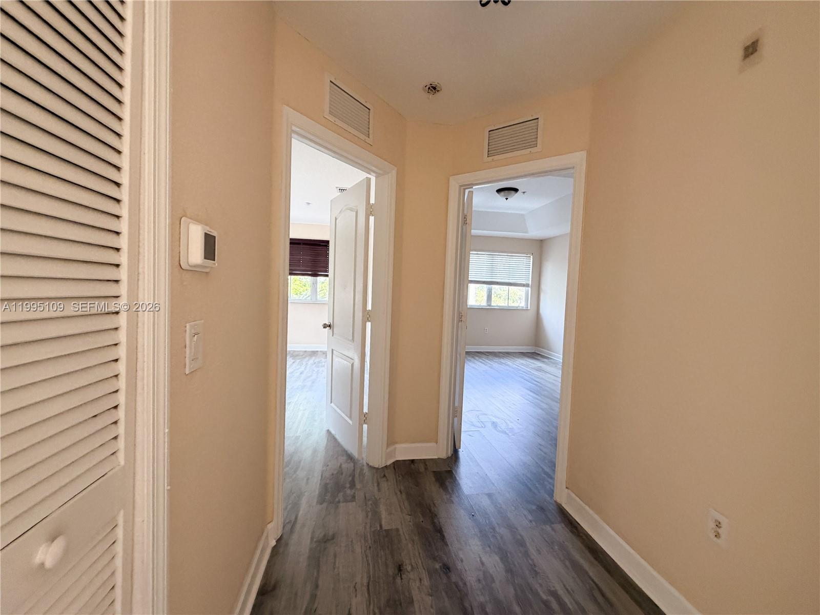 SHOMA COURTYARDS II AT RO - Residential