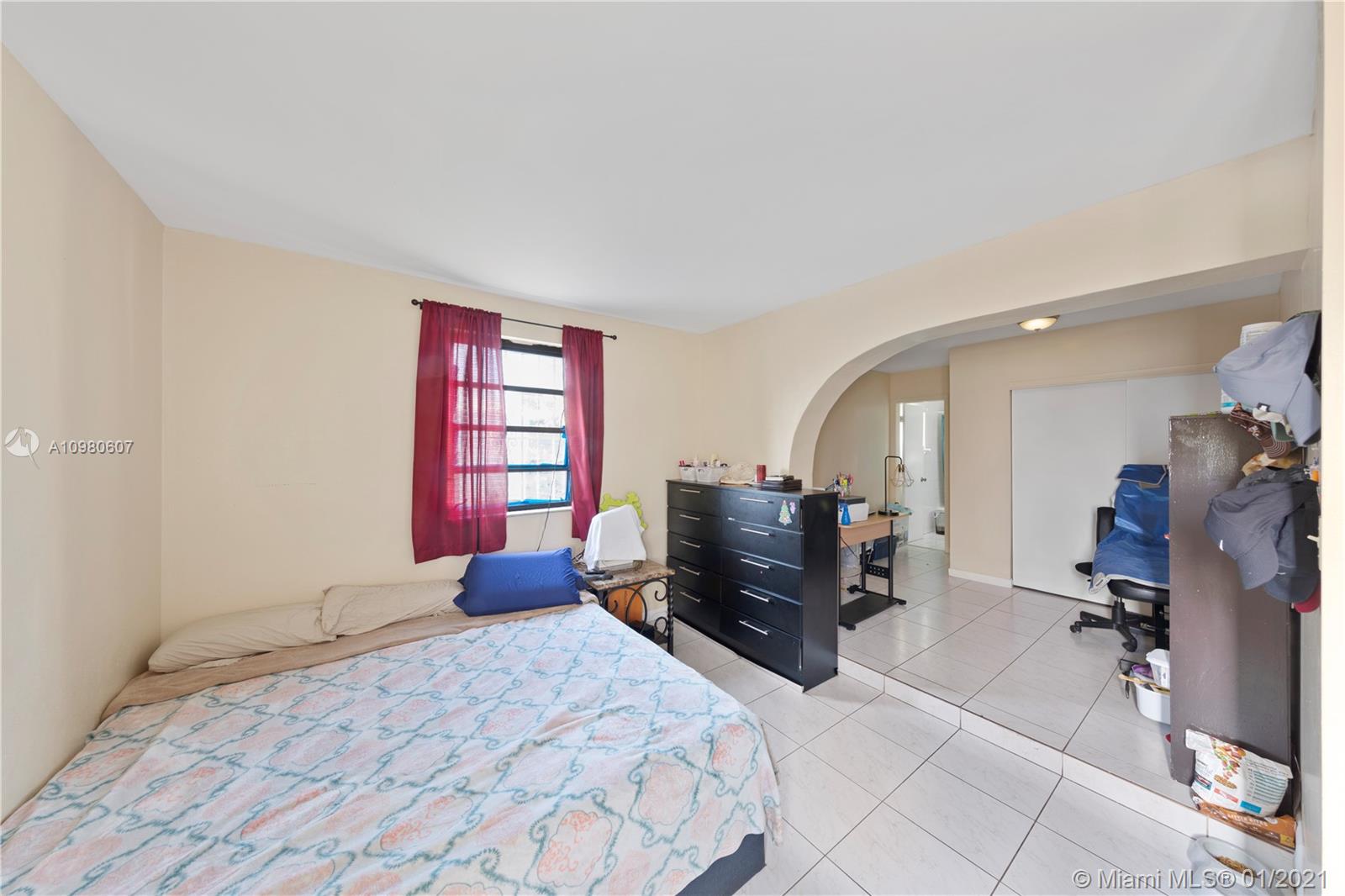 AVOCADO VILLAS - Residential