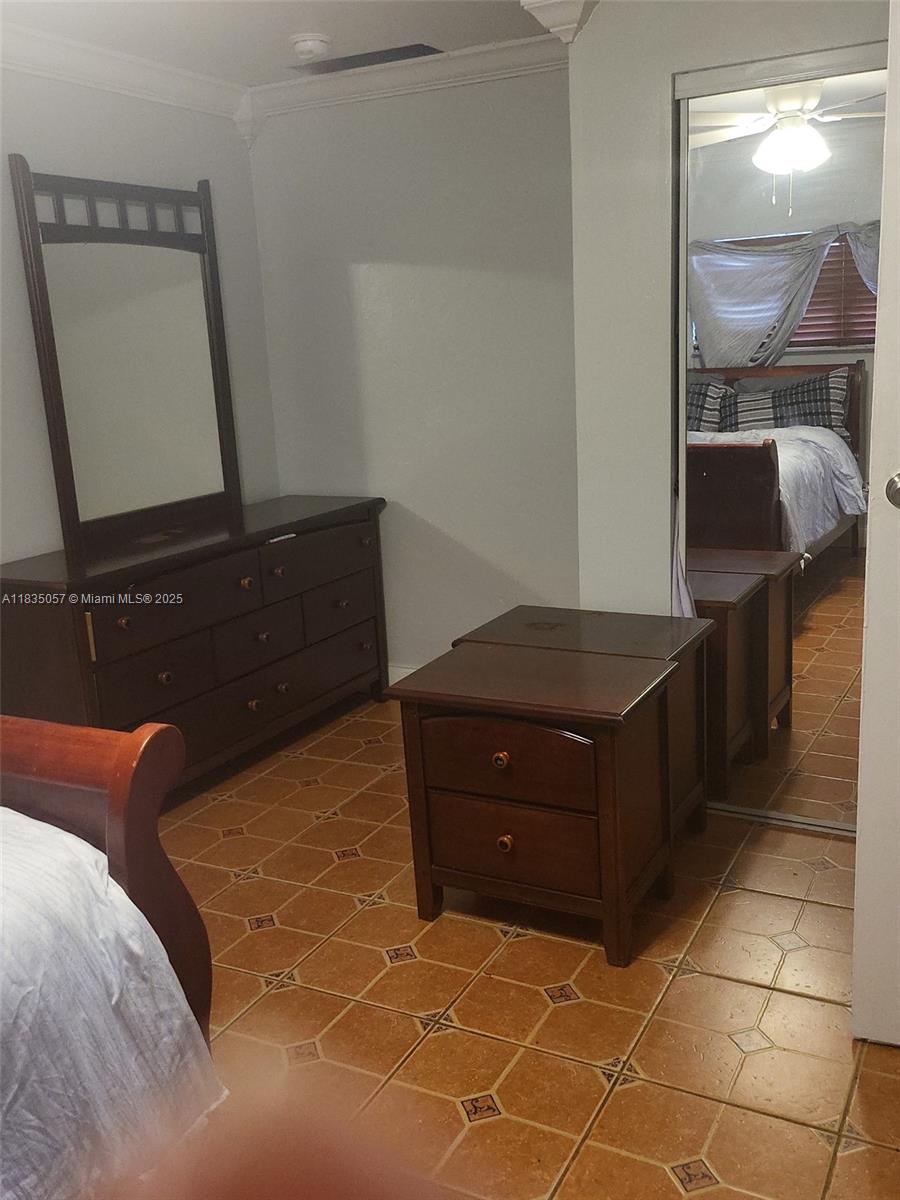 KNOLLS SEC 5 - Residential Lease