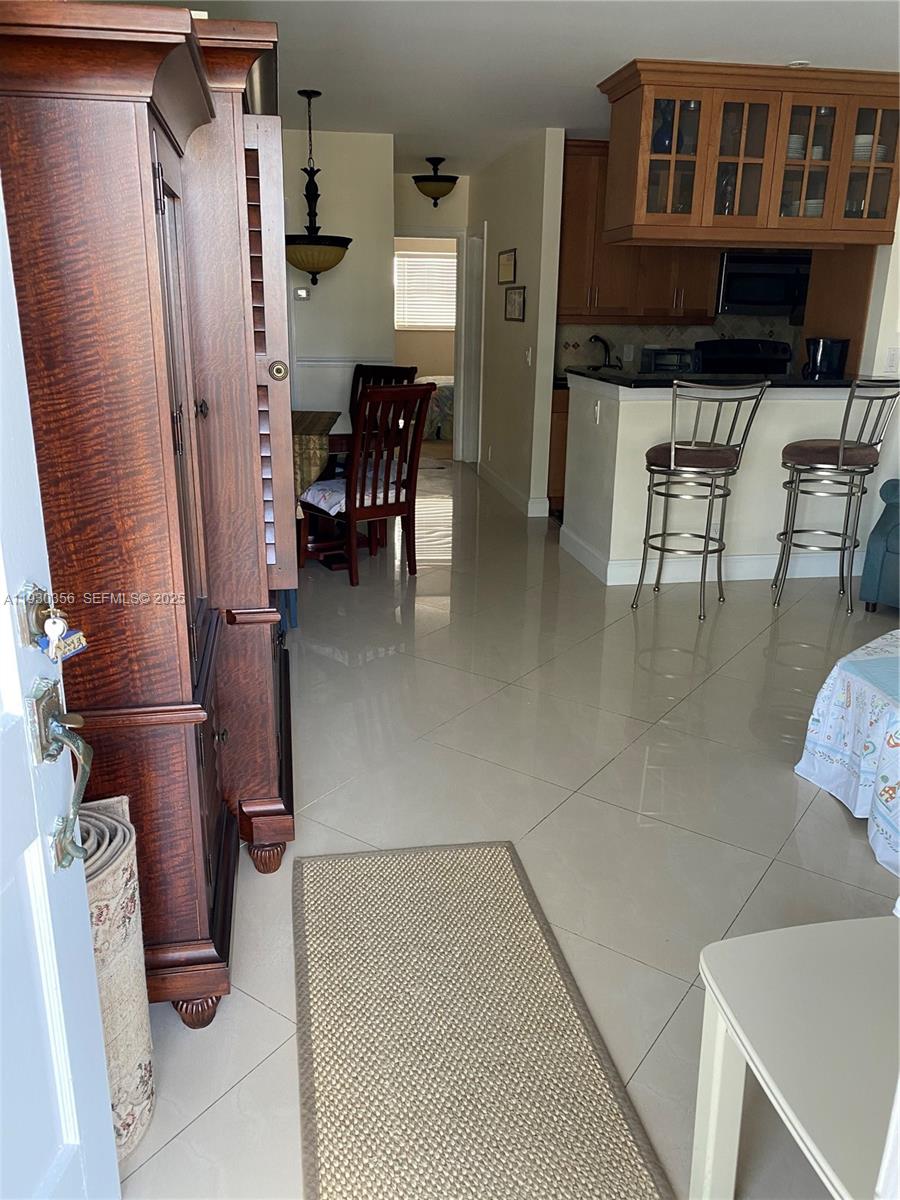 ENVOY NORTH CONDO - Residential Lease