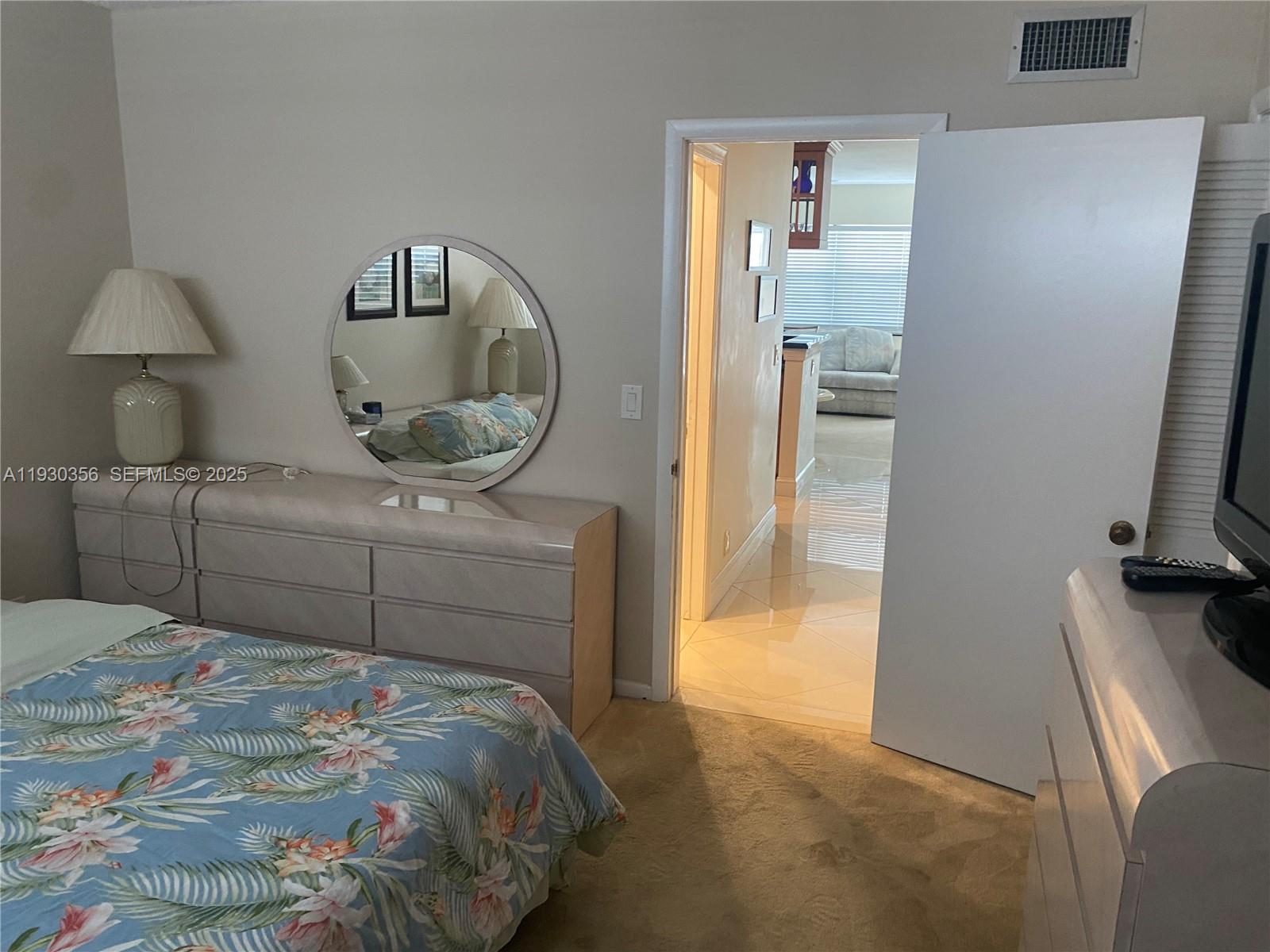 ENVOY NORTH CONDO - Residential Lease