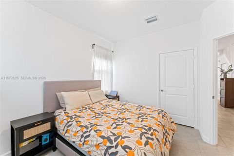 Tiny photo for 11755 SW 246th Ter, Miami, FL 33032 (MLS # A11977635)