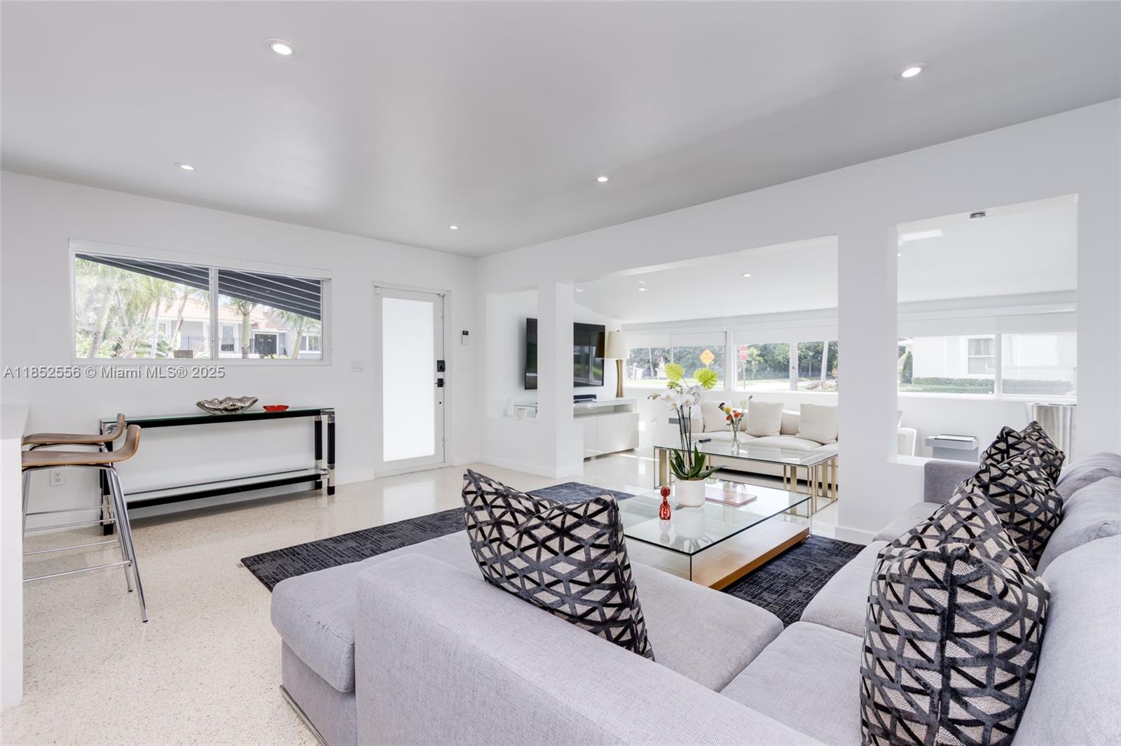 EAST SHORE CREST SEC 2 - Residential