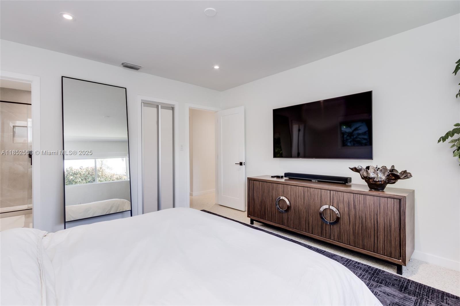 EAST SHORE CREST SEC 2 - Residential