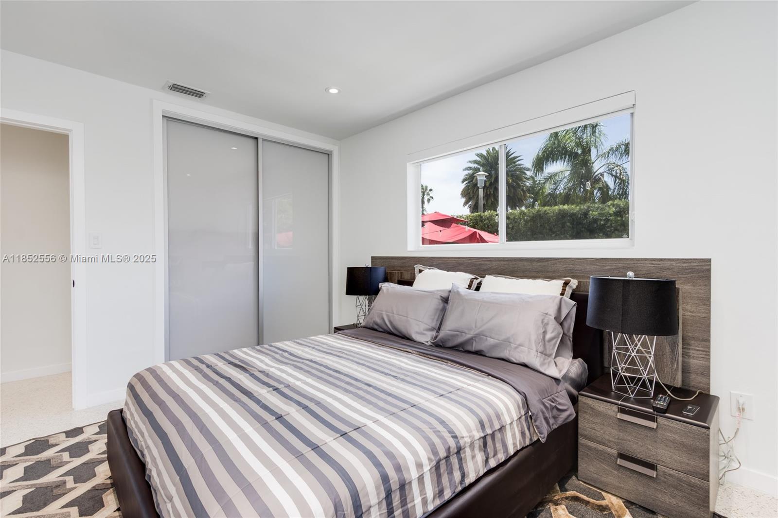 EAST SHORE CREST SEC 2 - Residential