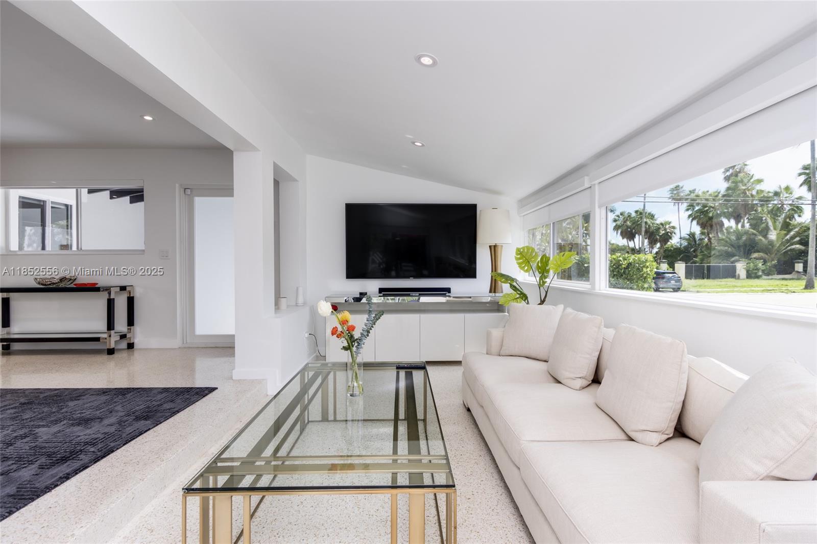 EAST SHORE CREST SEC 2 - Residential