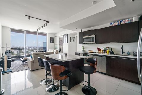 90 SW 3rd St 2908 Miami FL 33130