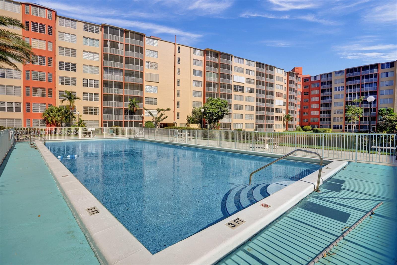 JADE WINDS GROUP - - Residential