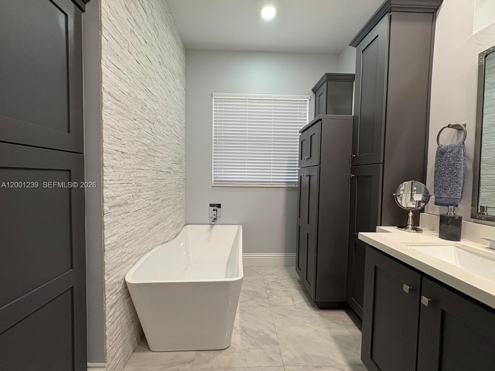 IMAGINATION FARMS EAST - Residential