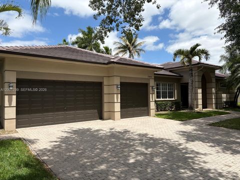 Photo of 13805 SW 41st St, Davie, FL 33330 (MLS # A12001239)