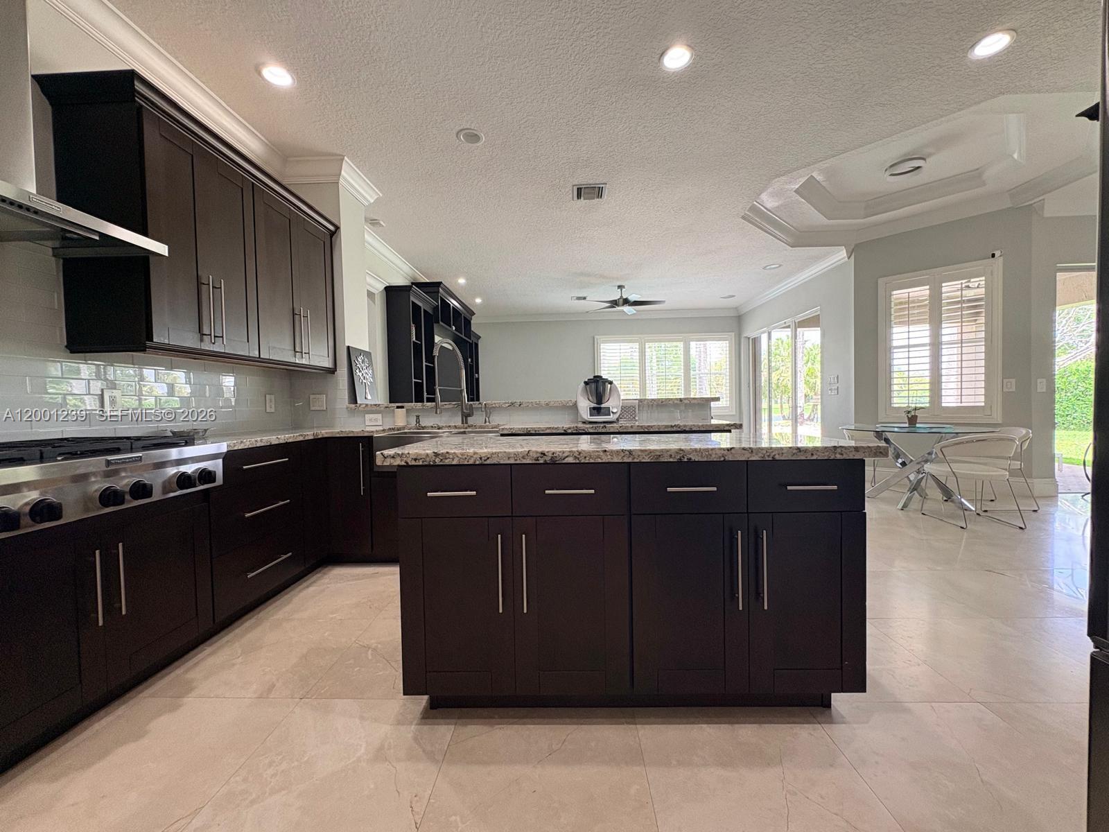 IMAGINATION FARMS EAST - Residential