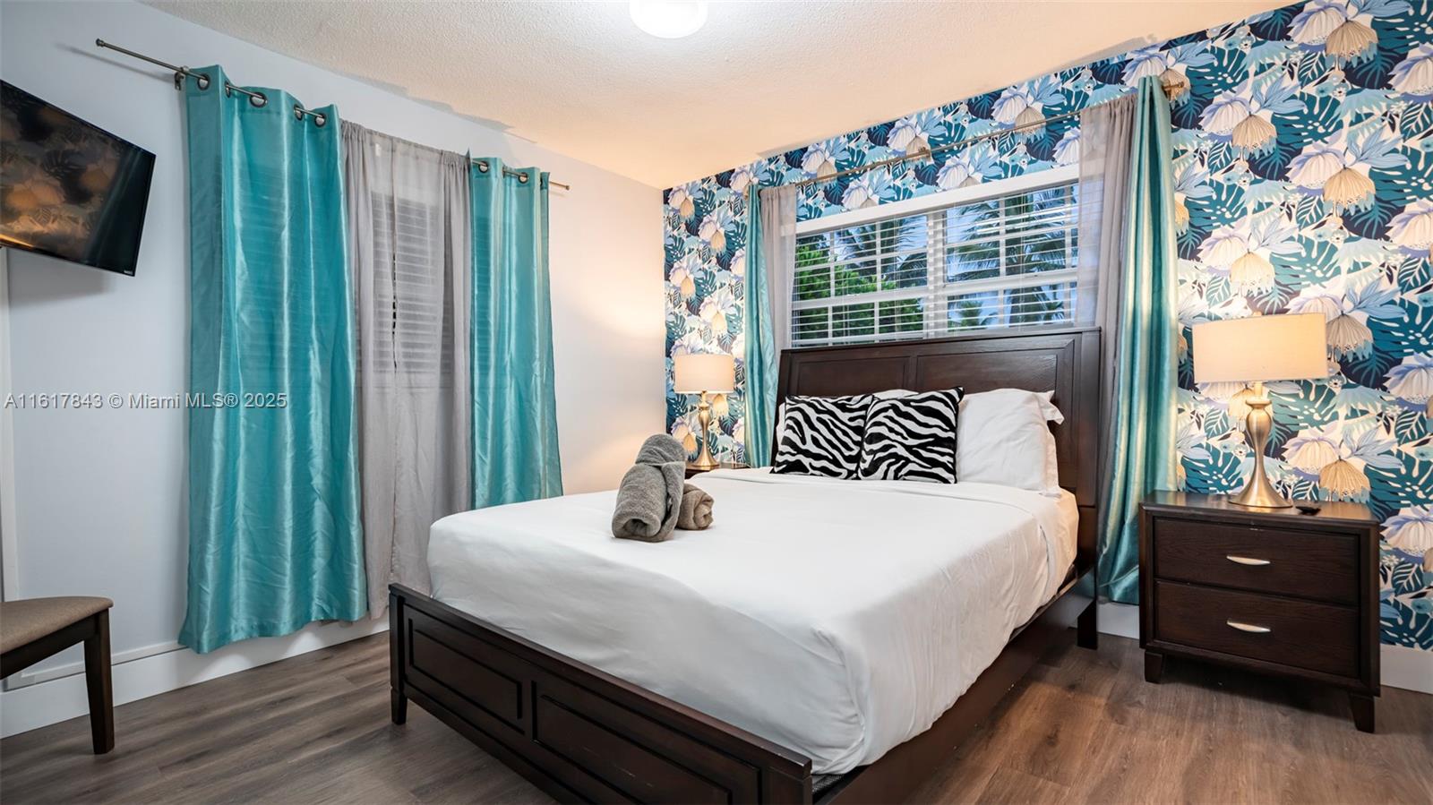 SUNNY ACRES - Residential