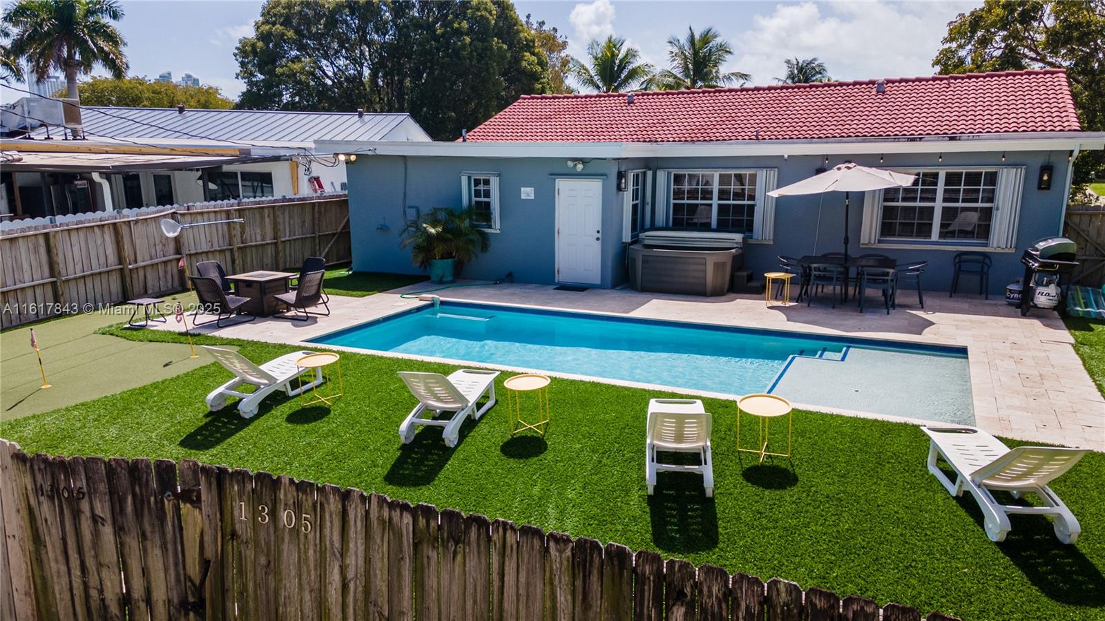 SUNNY ACRES - Residential