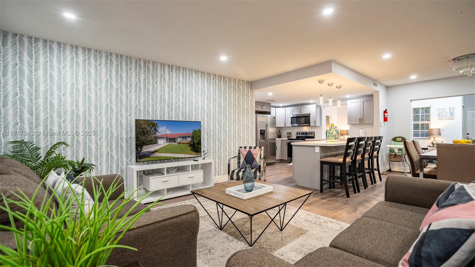 SUNNY ACRES - Residential