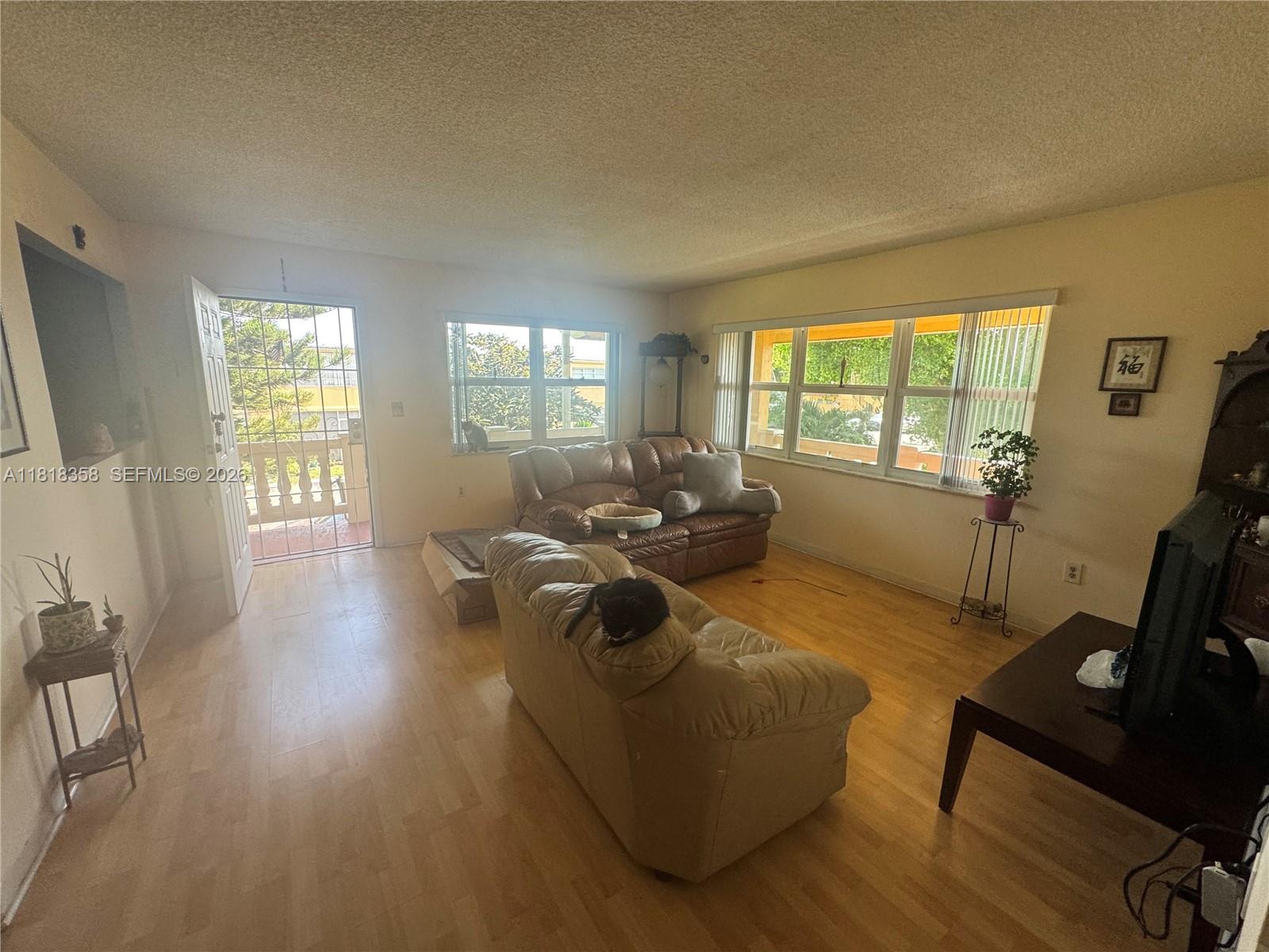 RO-MONT SOUTH CONDO MNPQ - Residential