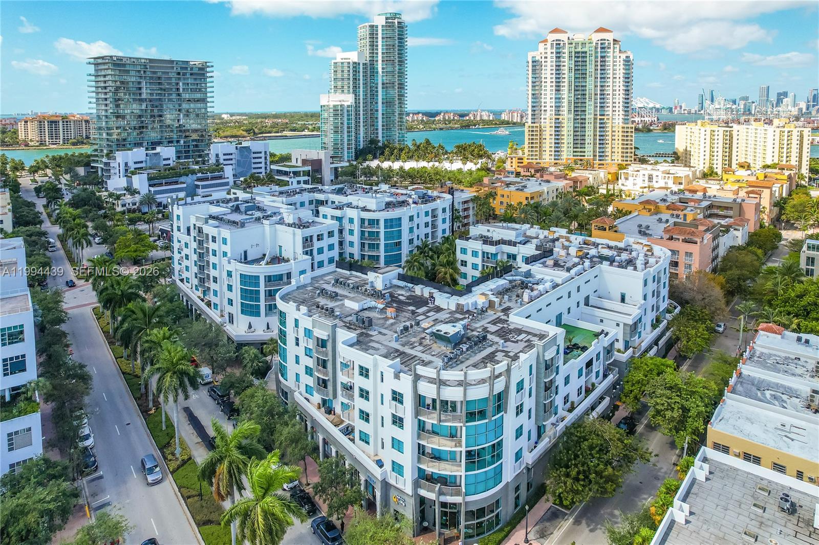 THE COSMOPOLITAN RESIDENC - Residential Lease