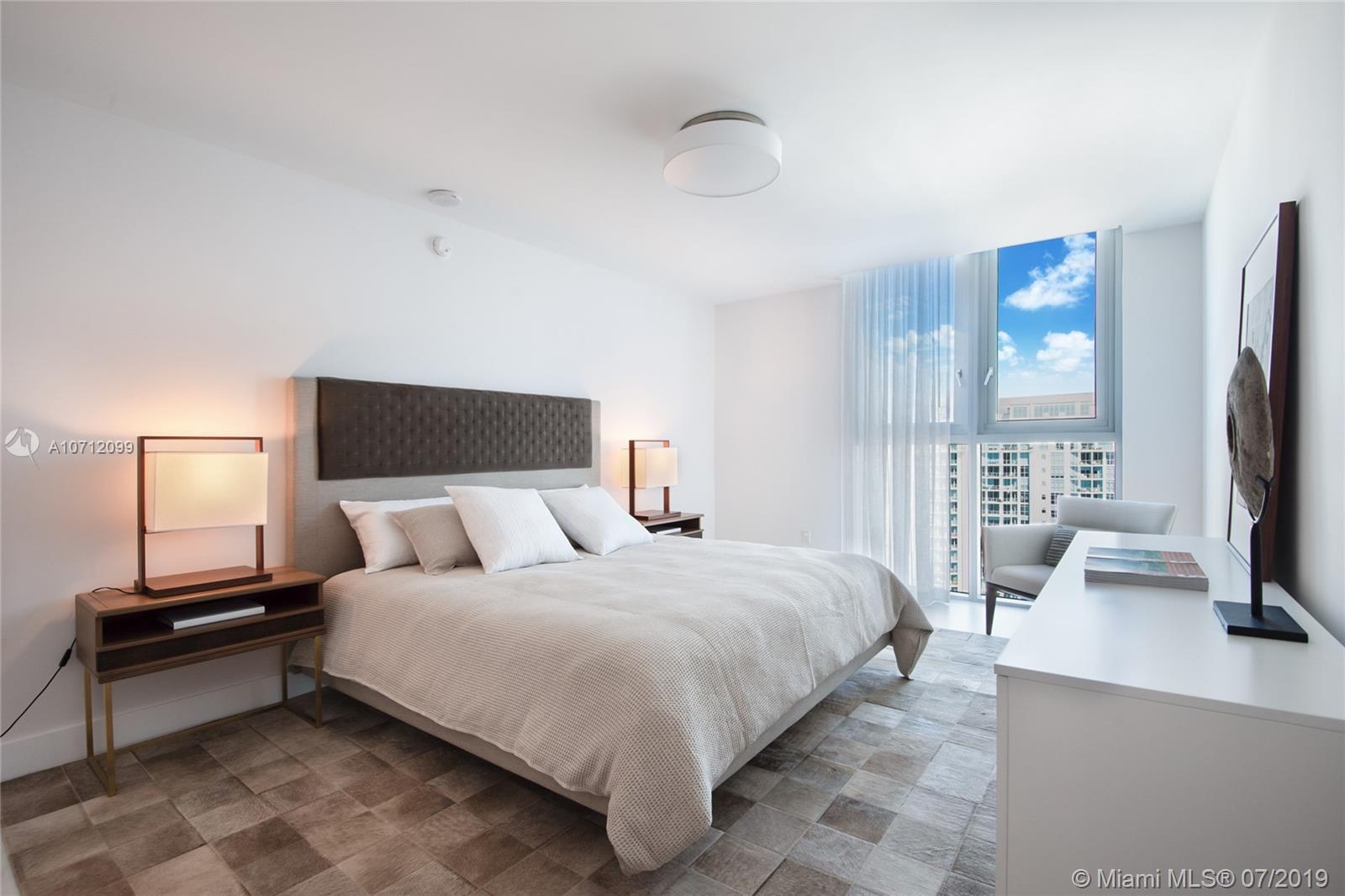 MARINA PALMS RESIDENCES S - Residential