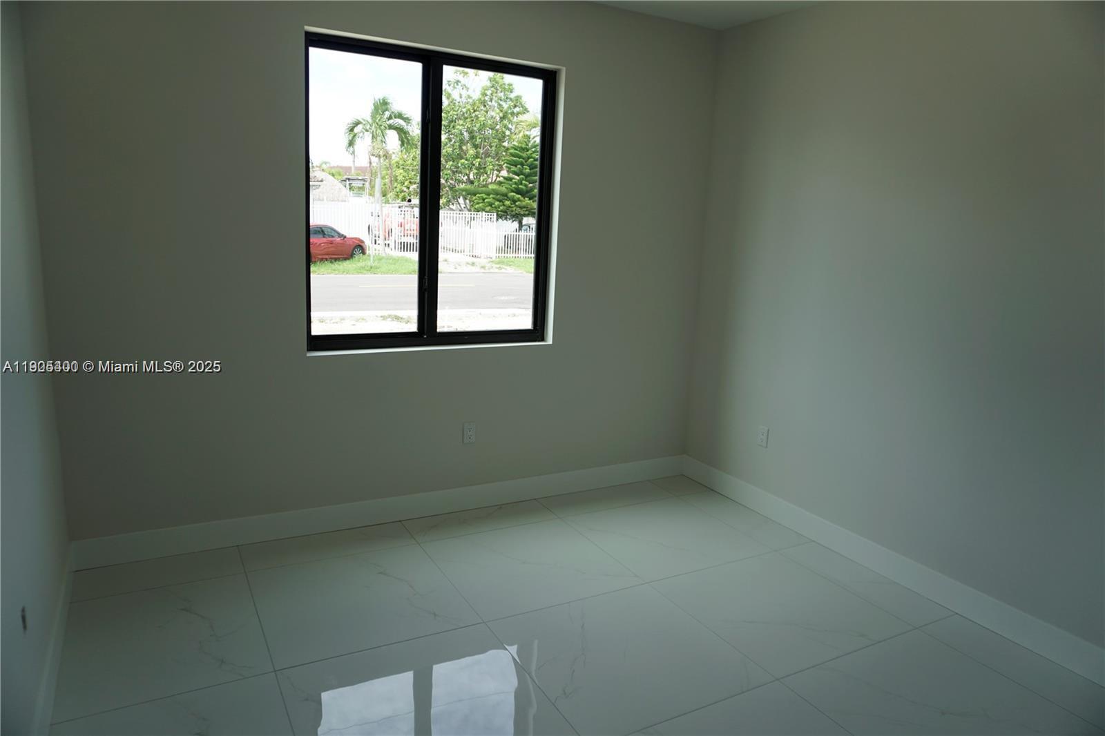 OAK SHIRE HOMES - Residential