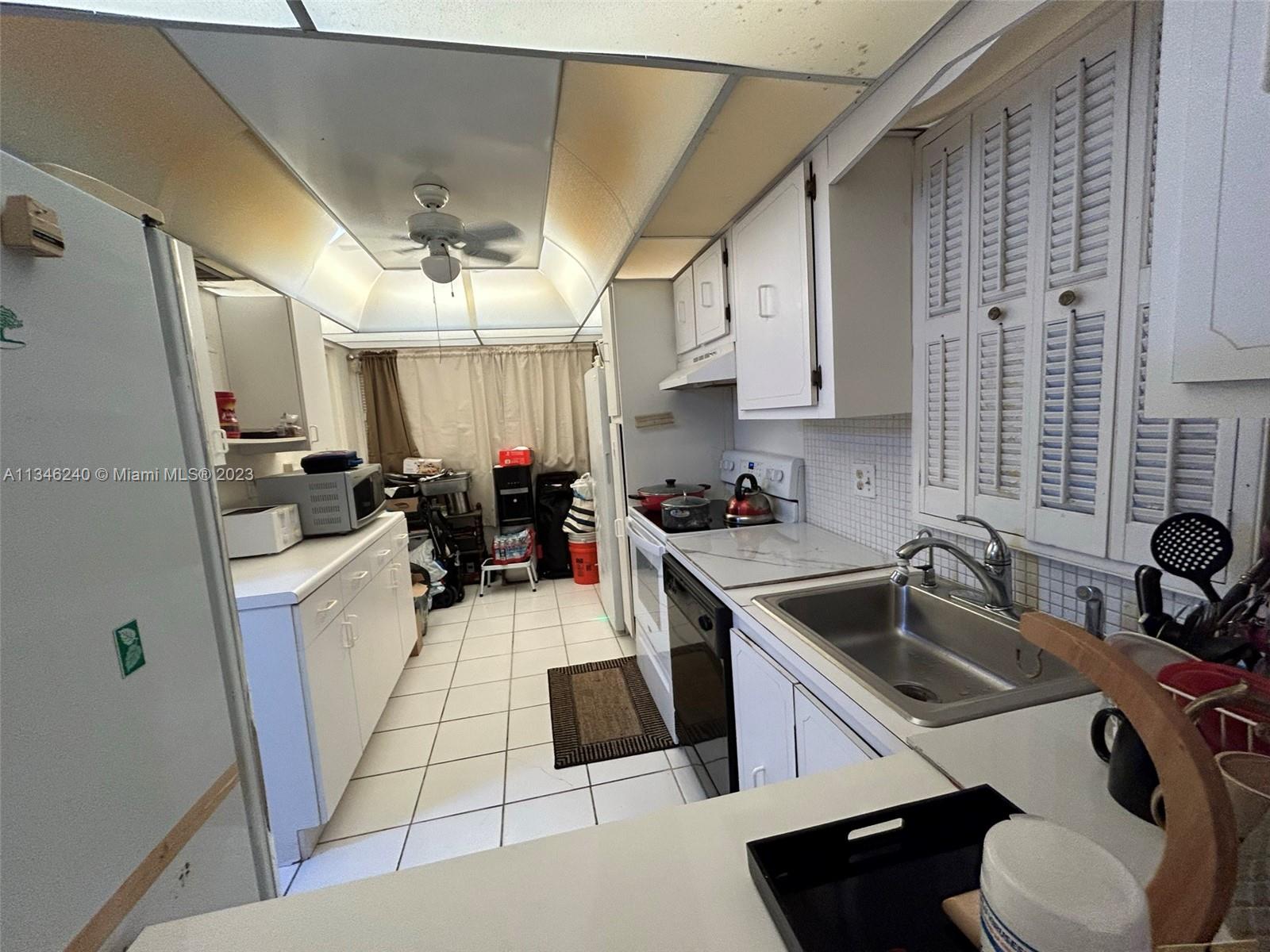 Photo 5 of 10 of 8321 Sands Point Blvd D101 condo