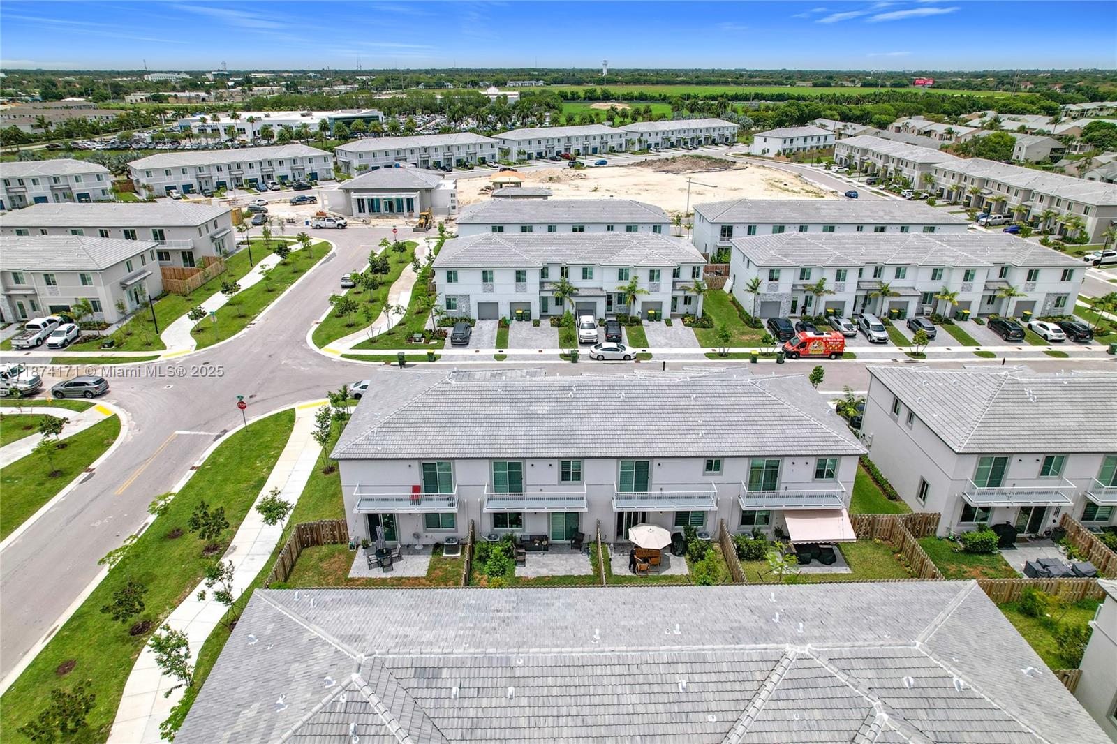 Terra Sol - Residential