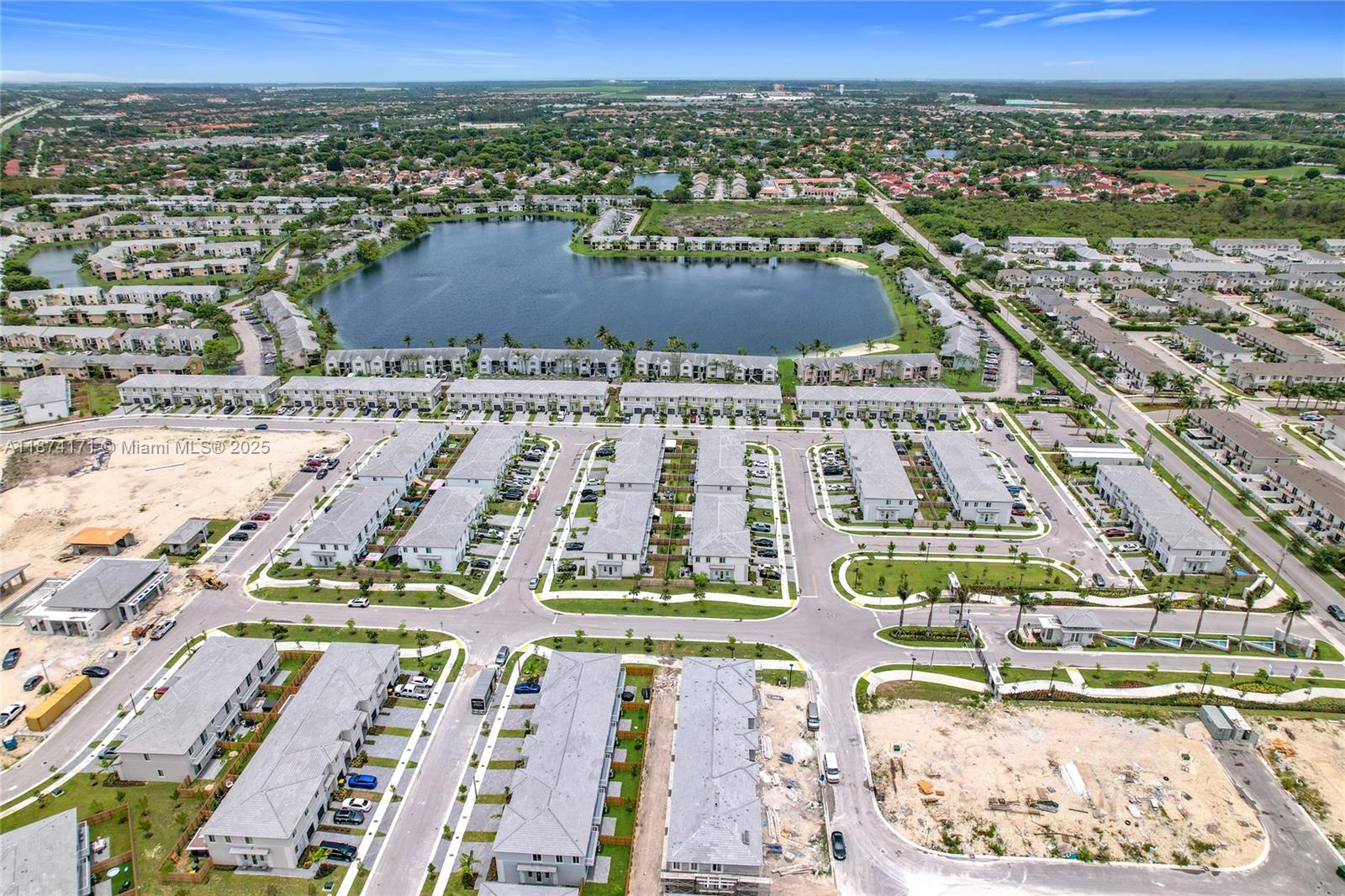 Terra Sol - Residential