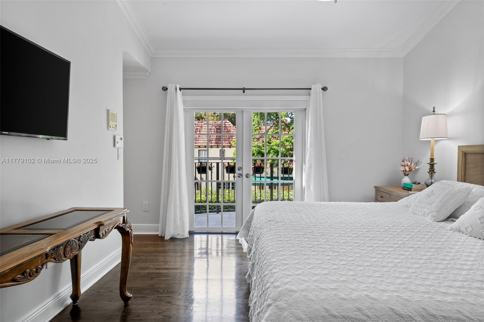 CORAL GABLES RIVIERA SEC - Residential