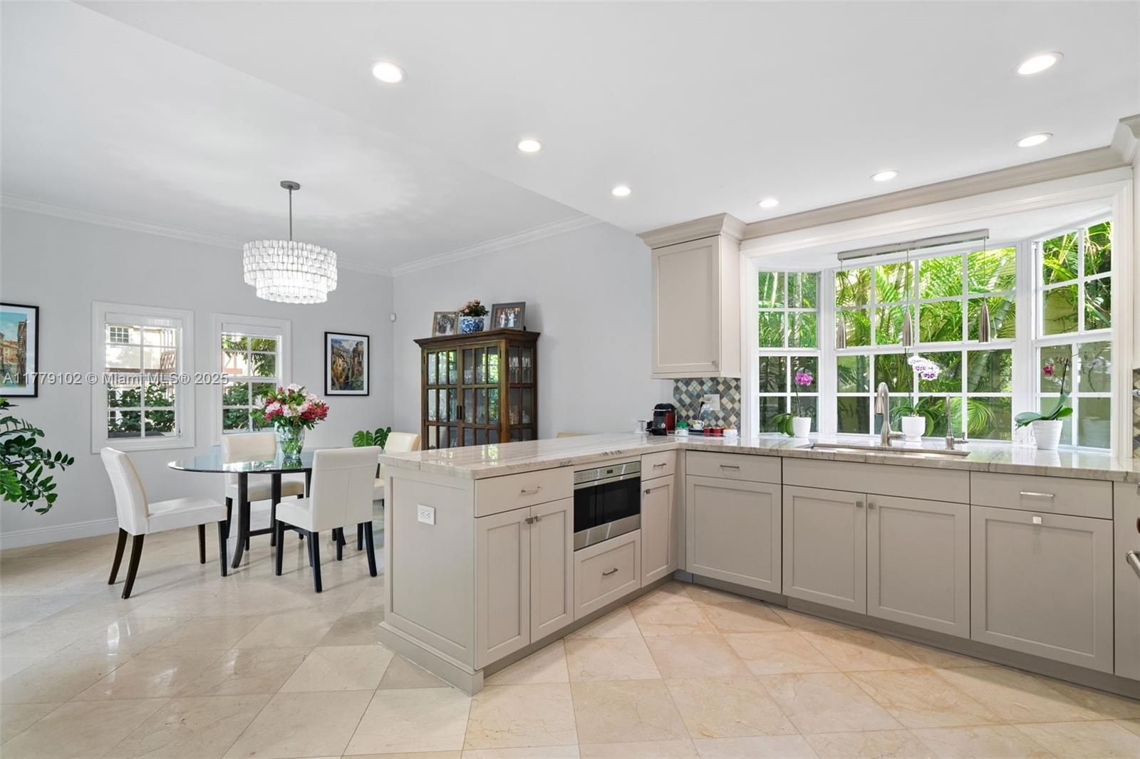 CORAL GABLES RIVIERA SEC - Residential