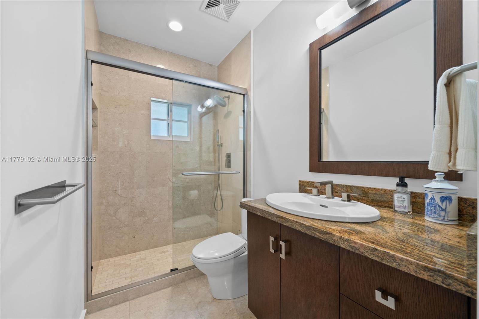 CORAL GABLES RIVIERA SEC - Residential