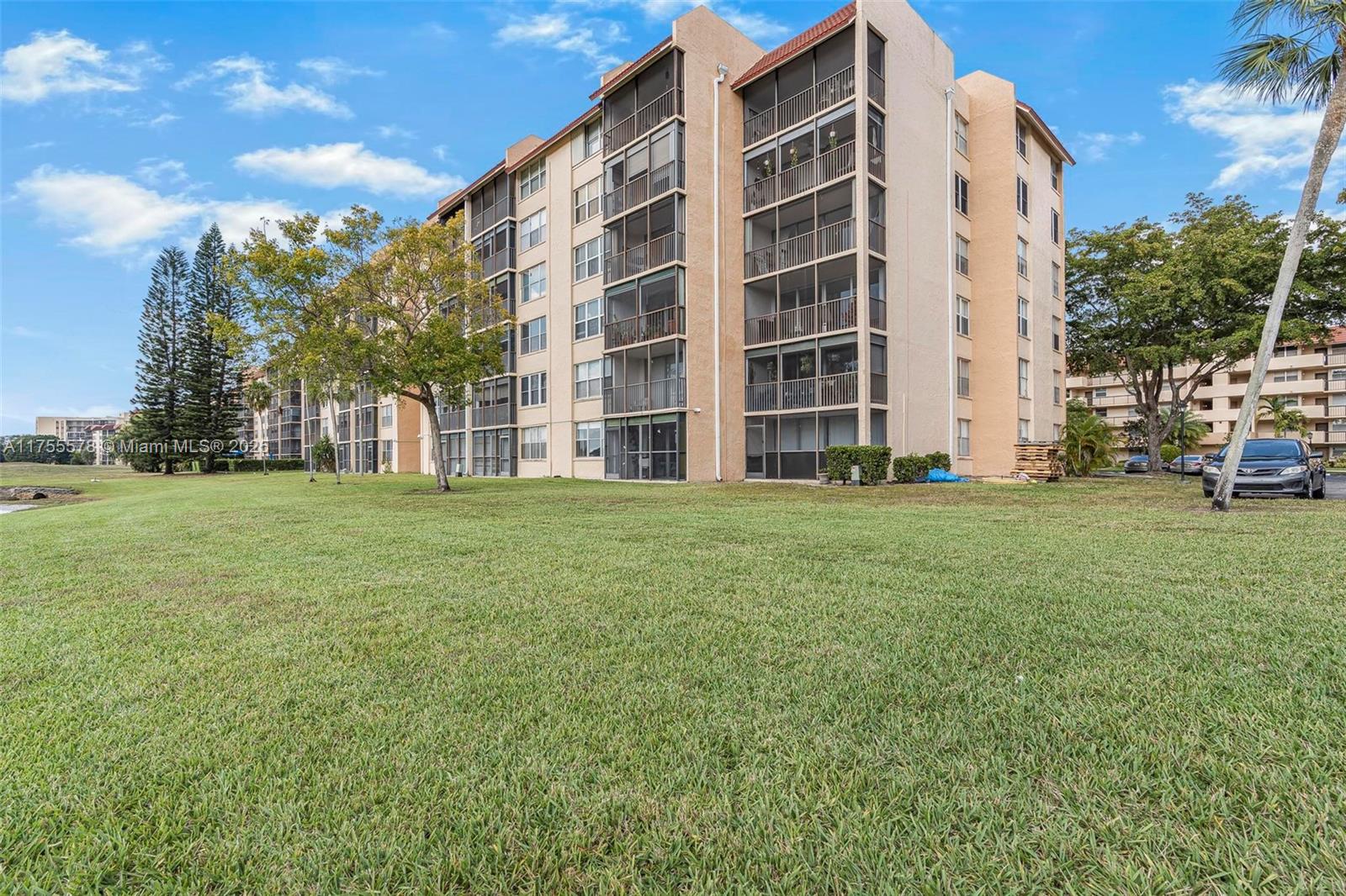 CONDOMINIUM 8 OF ENVIRON - Residential