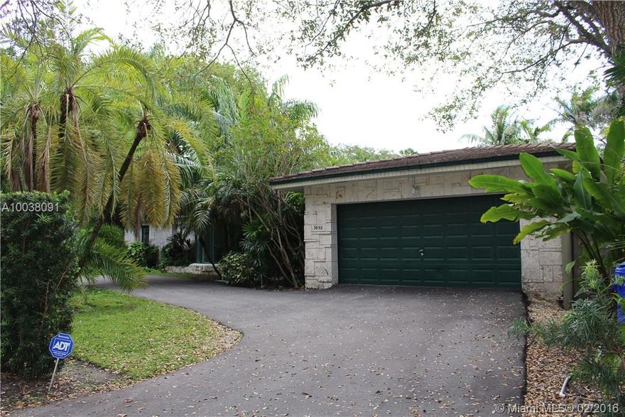 Spacious rental home available for immediate occupancy. Fabulous gated yard with pool and mature well-maintained vegetation, provides for privacy. Crisp open interior spaces, great picture windows allows for great natural light. Home is on a dead-end street so limited traffic.