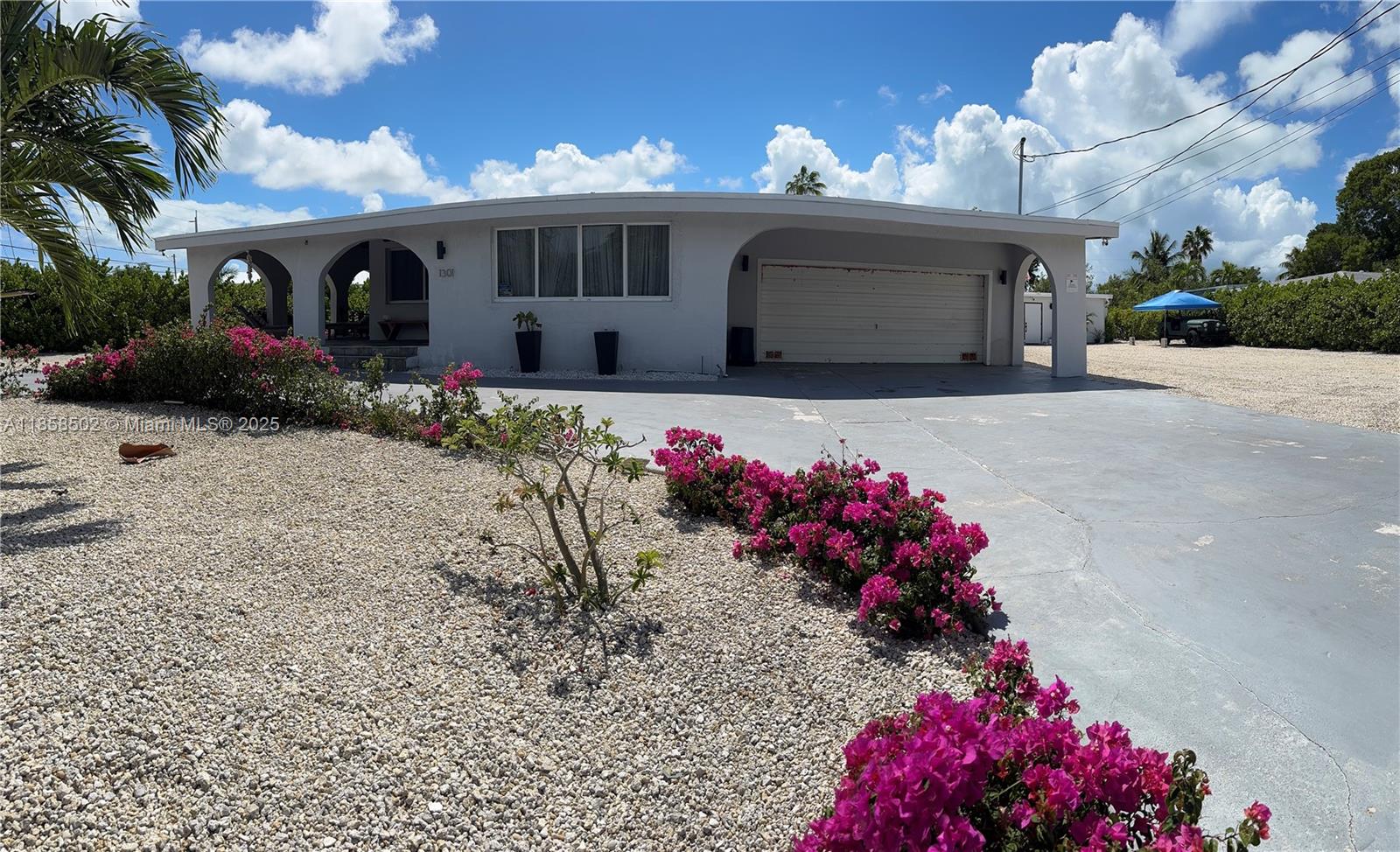 VENICE - Residential Lease