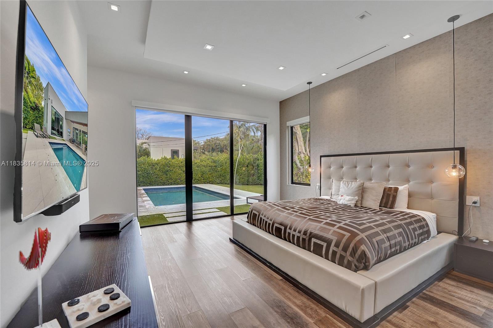 COUNTY SQUIRE ESTATES SEC - Residential Lease